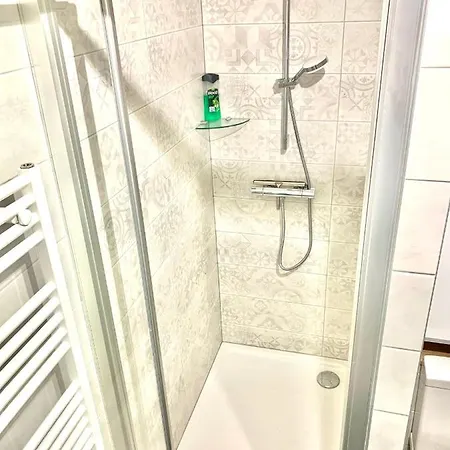 Apartment Escapade Bordeaux, Tram Et Supermarche Au Pied Merignac (Gironde)