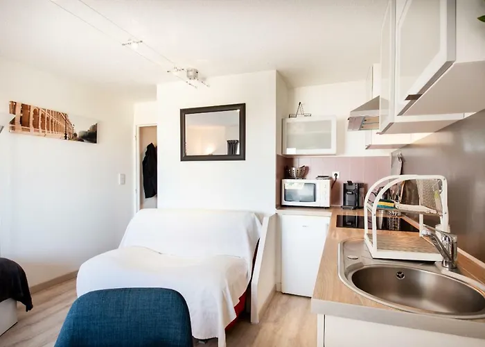 Escapade Bordeaux, Tram Et Supermarche Au Pied * Mérignac